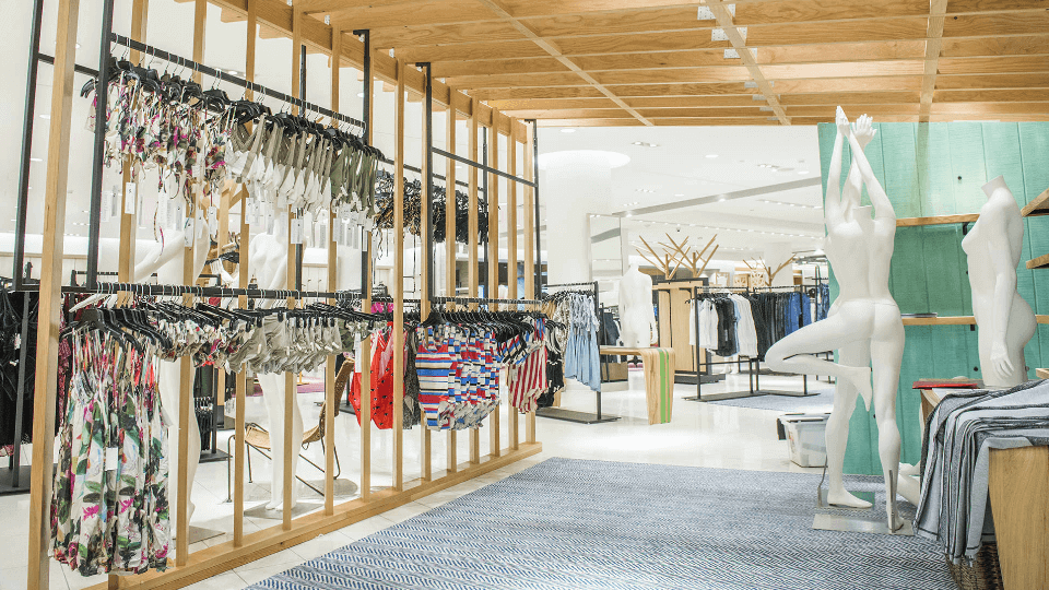 Como iniciar uma confecção de moda praia?