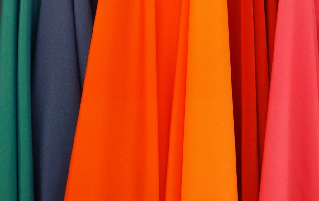 Cores para 2023: conheça as tendências para a moda